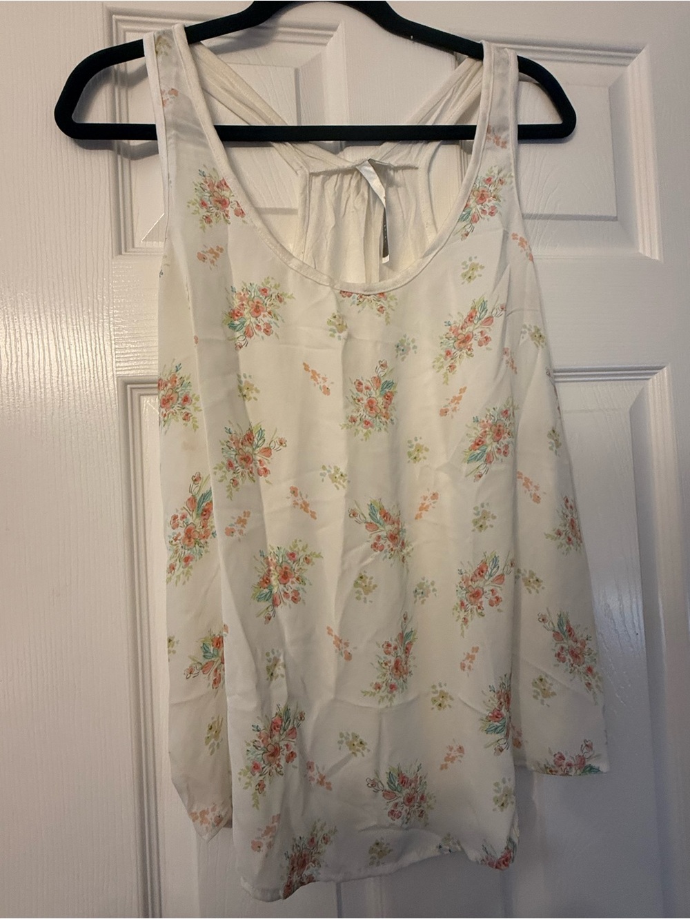 LC Lauren Conrad White Floral Scoop Neck Tank with Pink & Green Accents